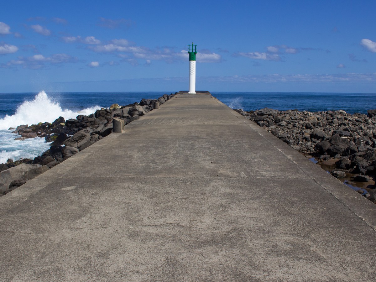 The jetty and lighthouse of Saint-Pierre