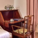 Chambre du T3 avec espace bureau fonctionnel