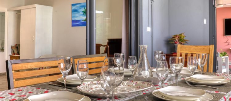 Espace salle à manger de l'appartement T3